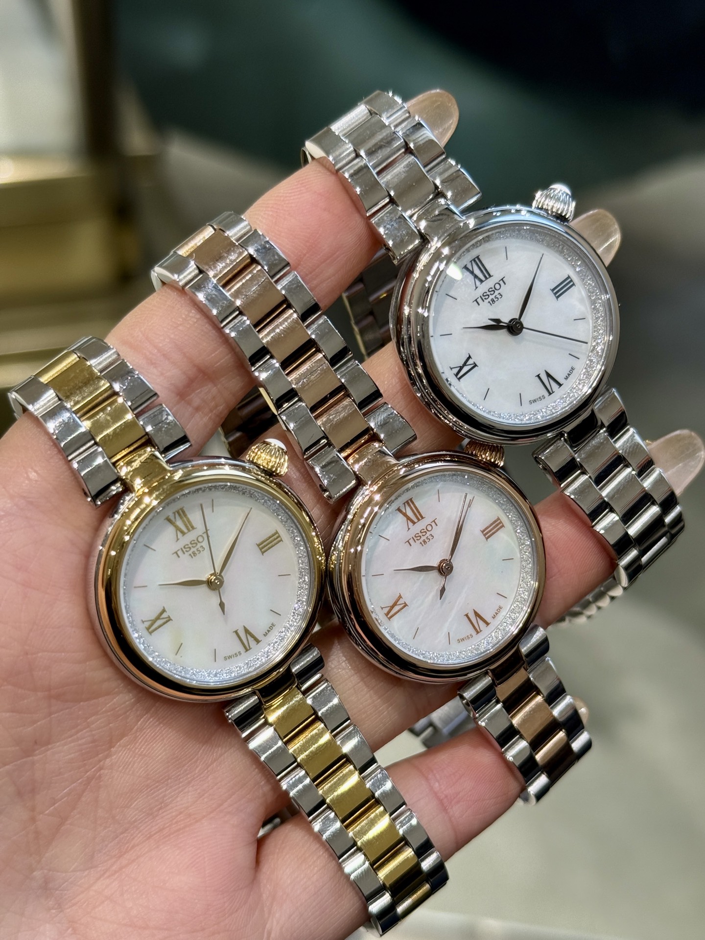 티쏘 T152 316 L 스틸 사파이어 쿼츠 여성 시계 레플리카 45552 Tissot 이미지 2