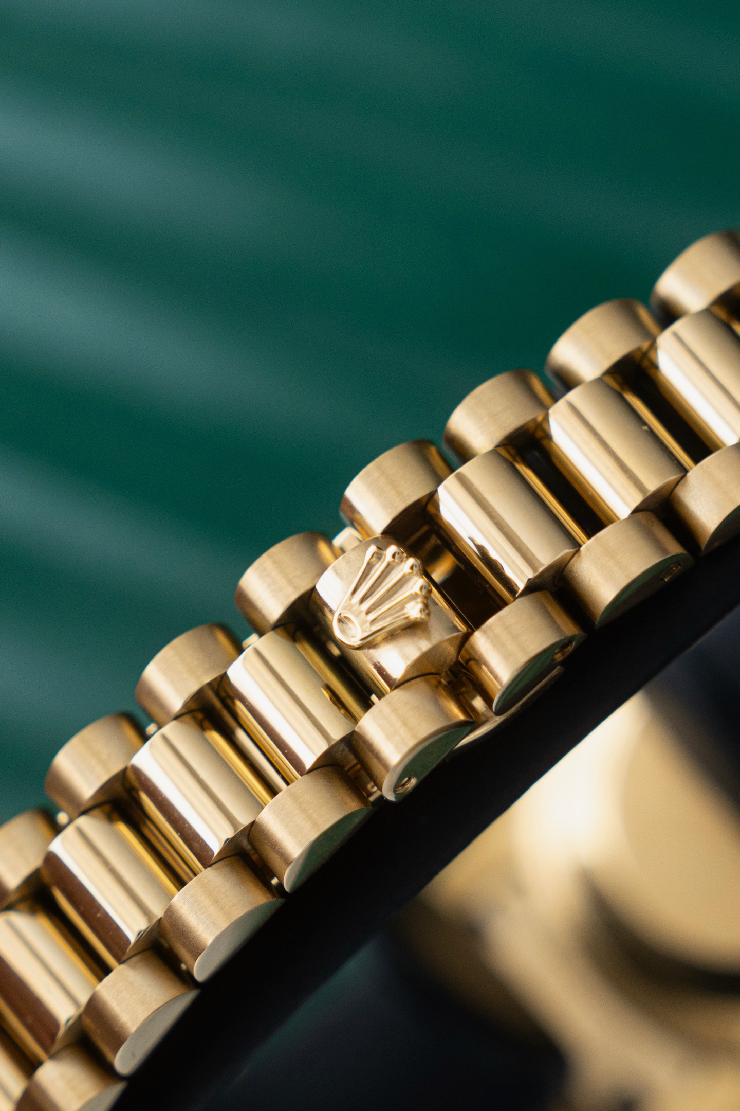 Rolex Watches The bezel is set with square diamonds The strap is set with square diamonds] — photo 7