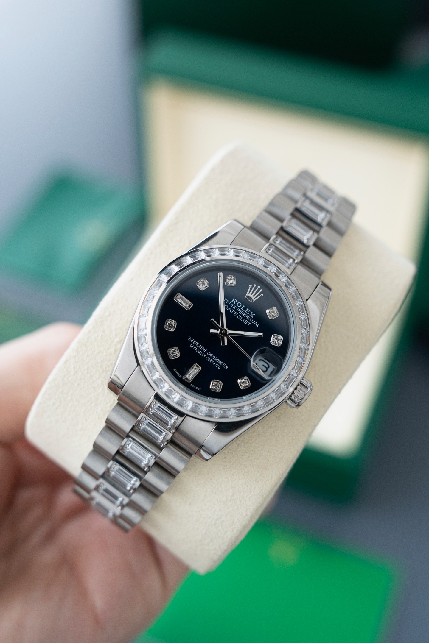 Rolex Datejust silver / black 31mm Women's Automatic