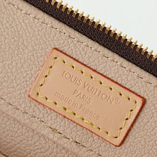 【顶级品质】M83079 老花本款NiceBeauty化妆包重塑经典设计,以双拉链、VN手柄、Monog 【顶级品质】M83079 老花本款NiceBeauty化妆包重塑经典设计,以双拉链、VN手柄、Monog