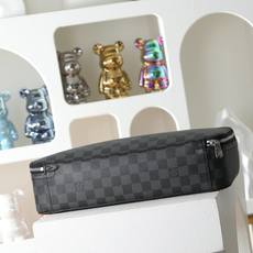 【顶级品质】M43690 黑格 大号本款Packing Cube大号收纳包为路易威登收纳艺术新作,以Mo 【顶级品质】M43690 黑格 大号本款Packing Cube大号收纳包为路易威登收纳艺术新作,以Mo