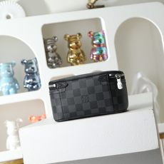 【顶级品质】M43688 黑格 小号本款PackingCube小号收纳包为路易威登收纳艺术新作,以Mon 【顶级品质】M43688 黑格 小号本款PackingCube小号收纳包为路易威登收纳艺术新作,以Mon