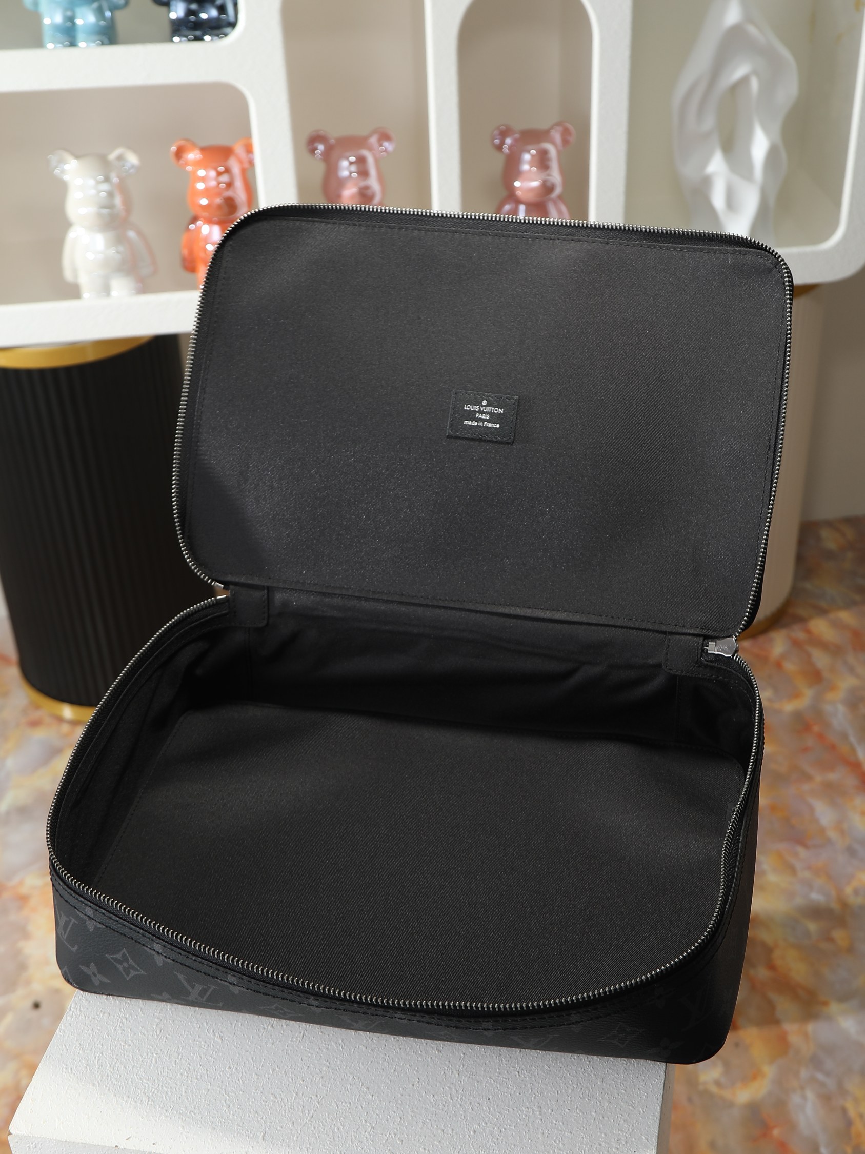【顶级品质】M43690 黑花 大号本款Packing Cube大号收纳包为路易威登收纳艺术新作，以Mo
