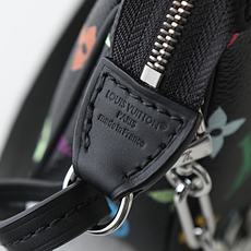 【顶级品质】M13663 黑彩本款 Pochette Accessoires 手袋取材涂层帆布,以缤纷 【顶级品质】M13663 黑彩本款 Pochette Accessoires 手袋取材涂层帆布,以缤纷