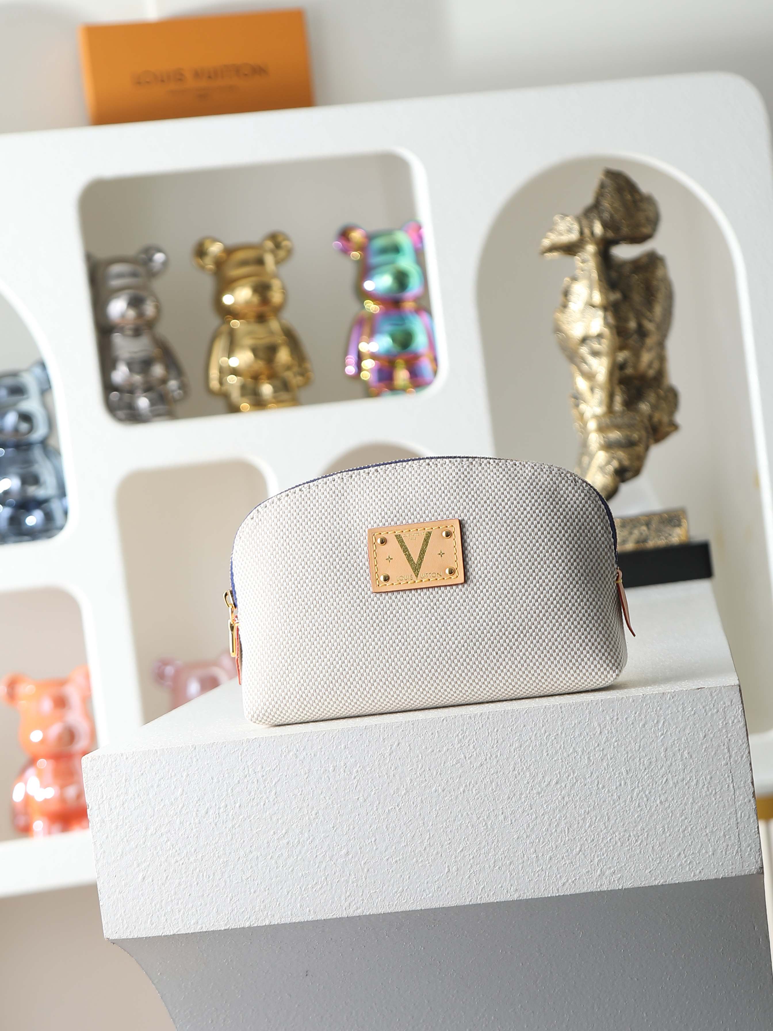 【顶级品质】M28652 蓝本款 Pochette Cosmétique 小号化妆包结合棉布和缤纷牛皮革
