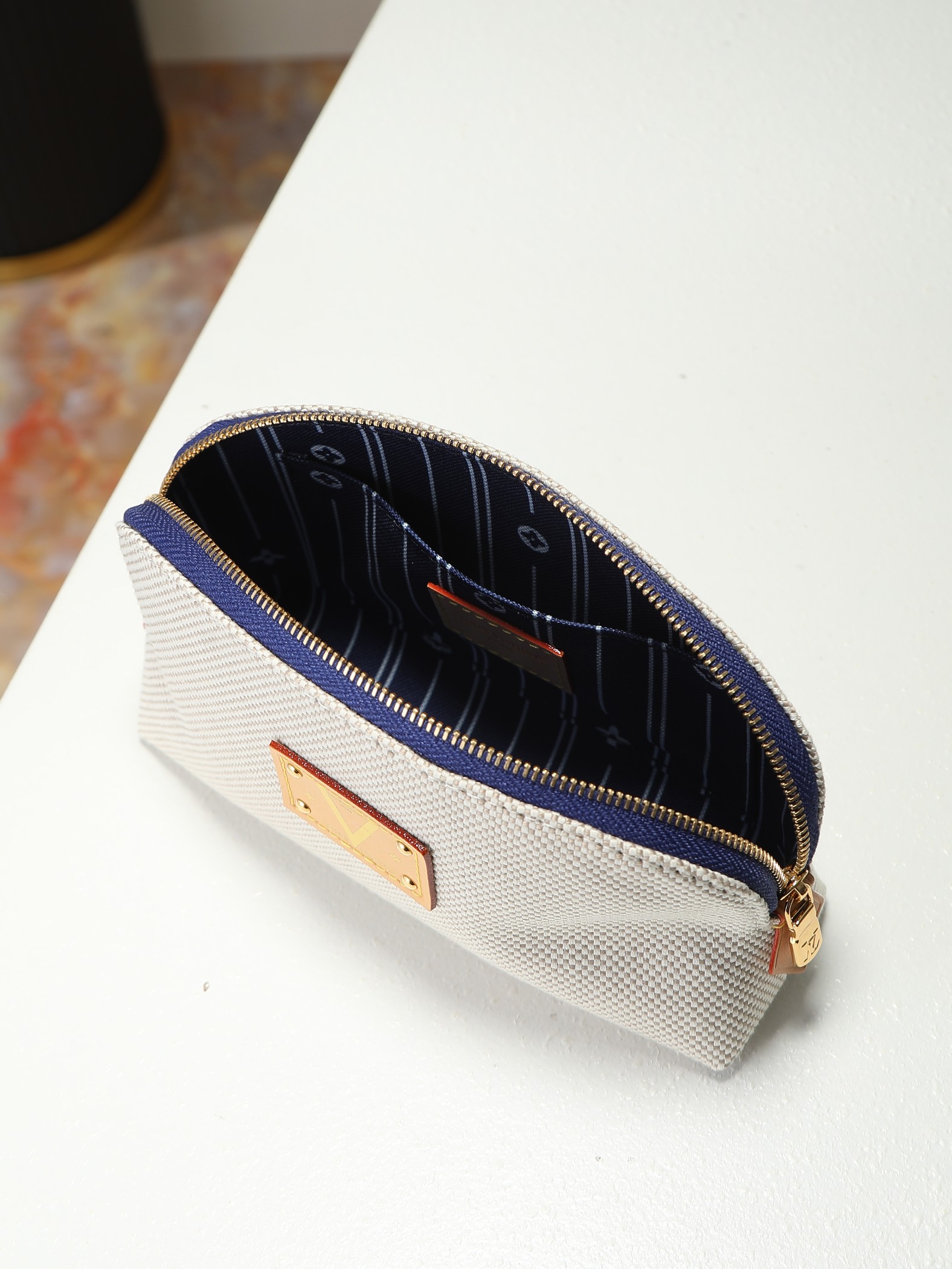 【顶级品质】M28652 蓝本款 Pochette Cosmétique 小号化妆包结合棉布和缤纷牛皮革