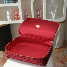 【顶级品质】M15193 酒红本款Packing Cube大号收纳包取材可水洗Monogram锦纶,以广 【顶级品质】M15193 酒红本款Packing Cube大号收纳包取材可水洗Monogram锦纶,以广