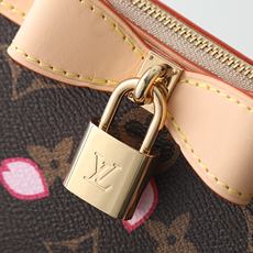 【顶级品质】M13666 樱花本款 Pochette Accessoires 手袋为经典 Monogra 【顶级品质】M13666 樱花本款 Pochette Accessoires 手袋为经典 Monogra