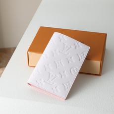 【顶级品质】M28990 薰衣草LOUIS VUITTON烫金字母内饰牛皮护照包款结构-4个卡槽平口袋2 【顶级品质】M28990 薰衣草LOUIS VUITTON烫金字母内饰牛皮护照包款结构-4个卡槽平口袋2