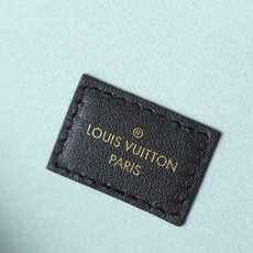 【顶级品质】G11120 鸭子LOUIS VUITTON xSun Yitian联名款小鸭图案锁扣开合小 【顶级品质】G11120 鸭子LOUIS VUITTON xSun Yitian联名款小鸭图案锁扣开合小