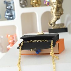 【顶级品质】M4717z本款 Pouch Metis 腰带为莹泽链条搭配可拆卸 Monogram Emp 【顶级品质】M4717z本款 Pouch Metis 腰带为莹泽链条搭配可拆卸 Monogram Emp