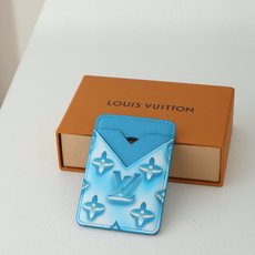 【顶级品质】M28786 蓝色- 采用品牌标志性Monogram老花,以渐变/喷雾晕染工艺呈现出“褪色/ 【顶级品质】M28786 蓝色- 采用品牌标志性Monogram老花,以渐变/喷雾晕染工艺呈现出“褪色/