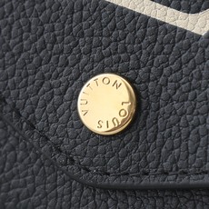 【顶级品质】 M80496 黑色丝印 這款拉鏈錢包以雙色Monogram Empreinte皮革製造,Monogram圖 【顶级品质】 M80496 黑色丝印 這款拉鏈錢包以雙色Monogram Empreinte皮革製造,Monogram圖