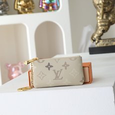 【顶级品质】 M29258 钥匙包 本款 Pochette Clés 钥匙包取材 Monogram Surplus 涂层 【顶级品质】 M29258 钥匙包 本款 Pochette Clés 钥匙包取材 Monogram Surplus 涂层