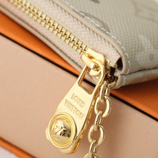【顶级品质】 M29258 钥匙包 本款 Pochette Clés 钥匙包取材 Monogram Surplus 涂层 【顶级品质】 M29258 钥匙包 本款 Pochette Clés 钥匙包取材 Monogram Surplus 涂层