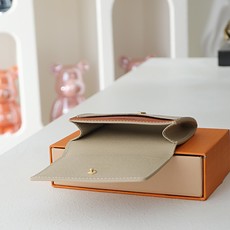 【顶级品质】 M27053 卡包 這款Enveloppe Carte de Visite採用Monogram Surpl 【顶级品质】 M27053 卡包 這款Enveloppe Carte de Visite採用Monogram Surpl