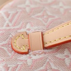 【顶级品质】 M29667 粉色 NICE 迷你化妆!本款 Nice 迷你化妆包取材 Monogram Emblème 【顶级品质】 M29667 粉色 NICE 迷你化妆!本款 Nice 迷你化妆包取材 Monogram Emblème