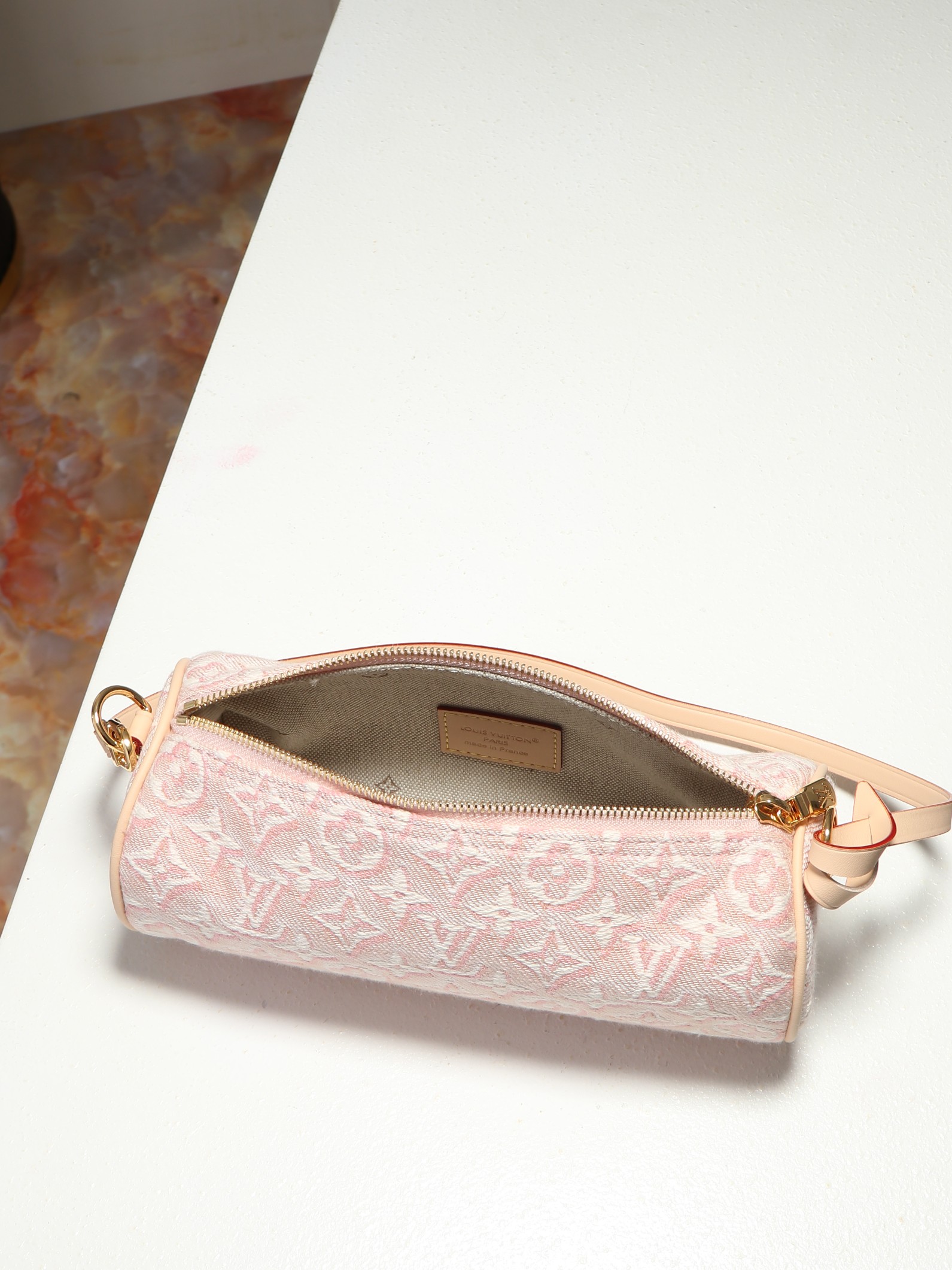 【顶级品质】 M29881 粉色 【POCHETTE PAPILLON 手袋】M29881 灰色/提花 本款 Poche 【顶级品质】 M29881 粉色 【POCHETTE PAPILLON 手袋】M29881 灰色/提花 本款 Poche