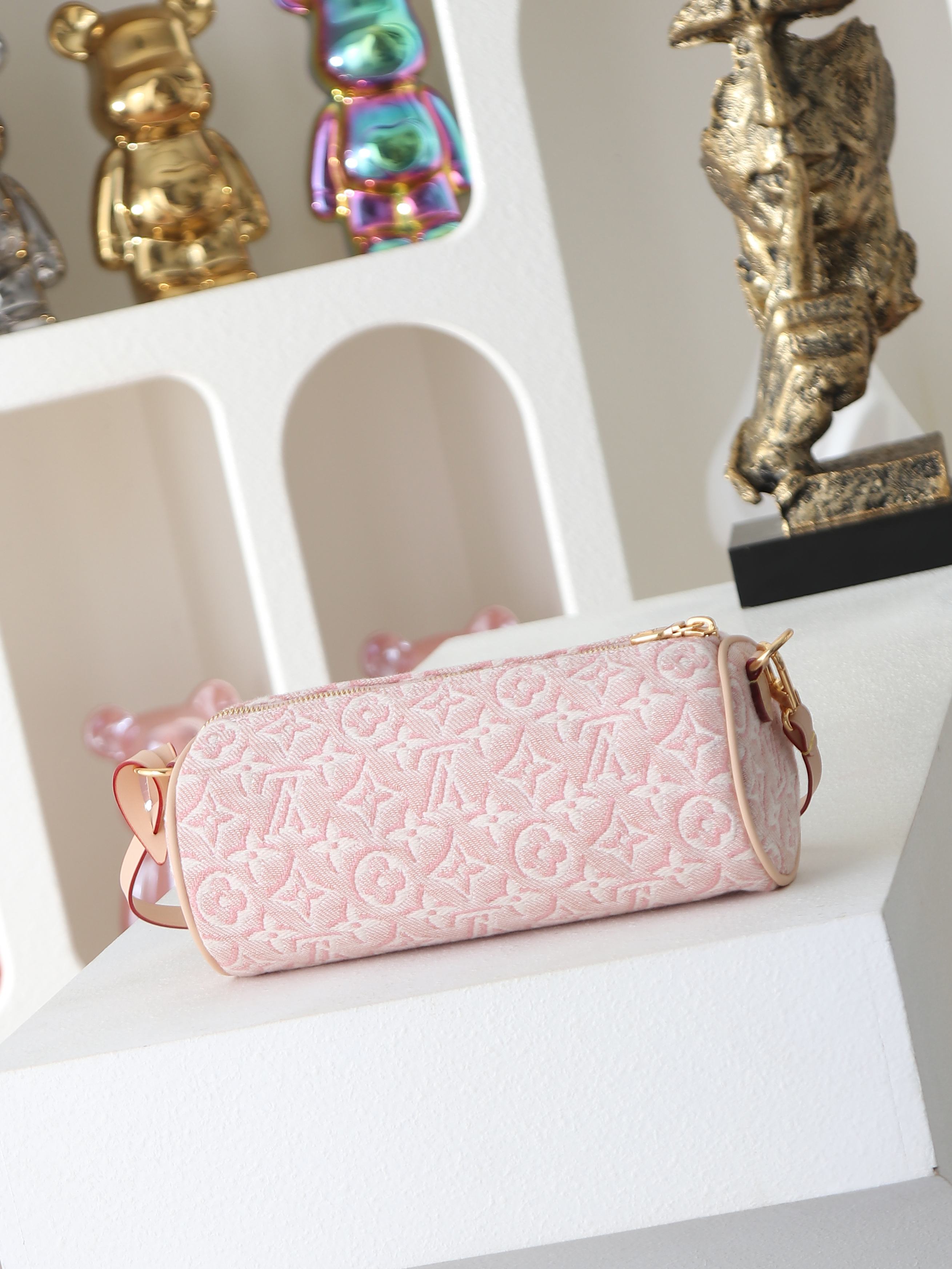 【顶级品质】 M29881 粉色 【POCHETTE PAPILLON 手袋】M29881 灰色/提花 本款 Poche 【顶级品质】 M29881 粉色 【POCHETTE PAPILLON 手袋】M29881 灰色/提花 本款 Poche