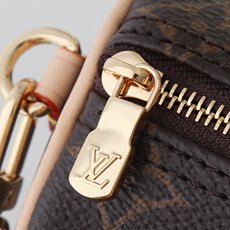 【顶级品质】 M25703 老花 POCHETTE PAPILLON 手袋、翻阅路易威登的典藏档案,探寻 Pochett 【顶级品质】 M25703 老花 POCHETTE PAPILLON 手袋、翻阅路易威登的典藏档案,探寻 Pochett