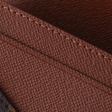 【顶级品质】 M63801 老花 以经典 Monogram 涂层帆布制作,这款 Enveloppe Carte de V 【顶级品质】 M63801 老花 以经典 Monogram 涂层帆布制作,这款 Enveloppe Carte de V