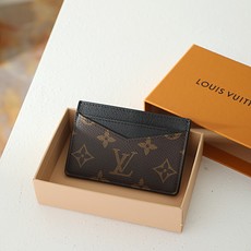 【顶级品质】 M60166 老花黑 以 Monogram Macassar 帆布制成的 Neo 卡包是携带重要卡片的首选 【顶级品质】 M60166 老花黑 以 Monogram Macassar 帆布制成的 Neo 卡包是携带重要卡片的首选