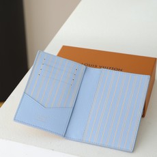 【顶级品质】 M2a004 杏色 彩用头层牛皮制作 High Summer系列、 護照套!這款經典護照套於Rainbow 【顶级品质】 M2a004 杏色 彩用头层牛皮制作 High Summer系列、 護照套!這款經典護照套於Rainbow