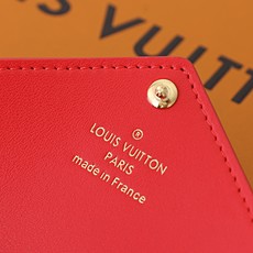 【顶级品质】 M62034 三件套 此款Pochette Kirigami 3合1手袋由3个独立小包组成,可如俄罗斯套 【顶级品质】 M62034 三件套 此款Pochette Kirigami 3合1手袋由3个独立小包组成,可如俄罗斯套