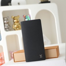 【顶级品质】 M30285 十字纹 这款皮夹是为了纪念居住于非洲的探险家Pierre Savorgnan de Braz 【顶级品质】 M30285 十字纹 这款皮夹是为了纪念居住于非洲的探险家Pierre Savorgnan de Braz