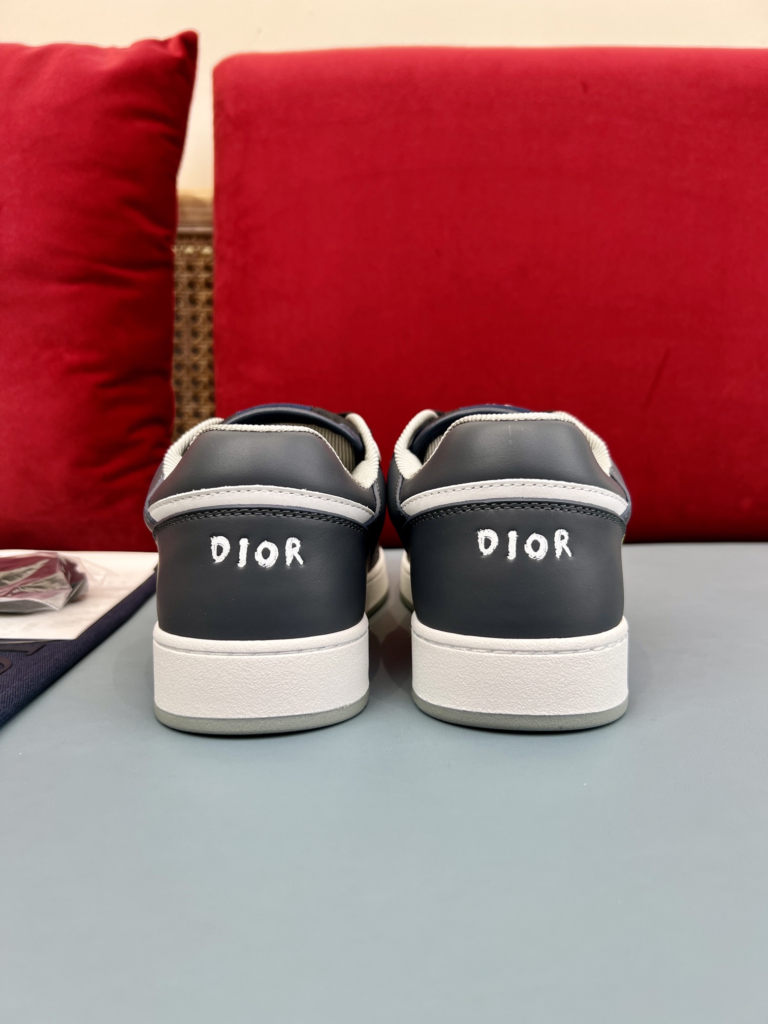 情侣款👫出厂价、打印款 Dior 迪奥B27最新款板鞋运动鞋 2