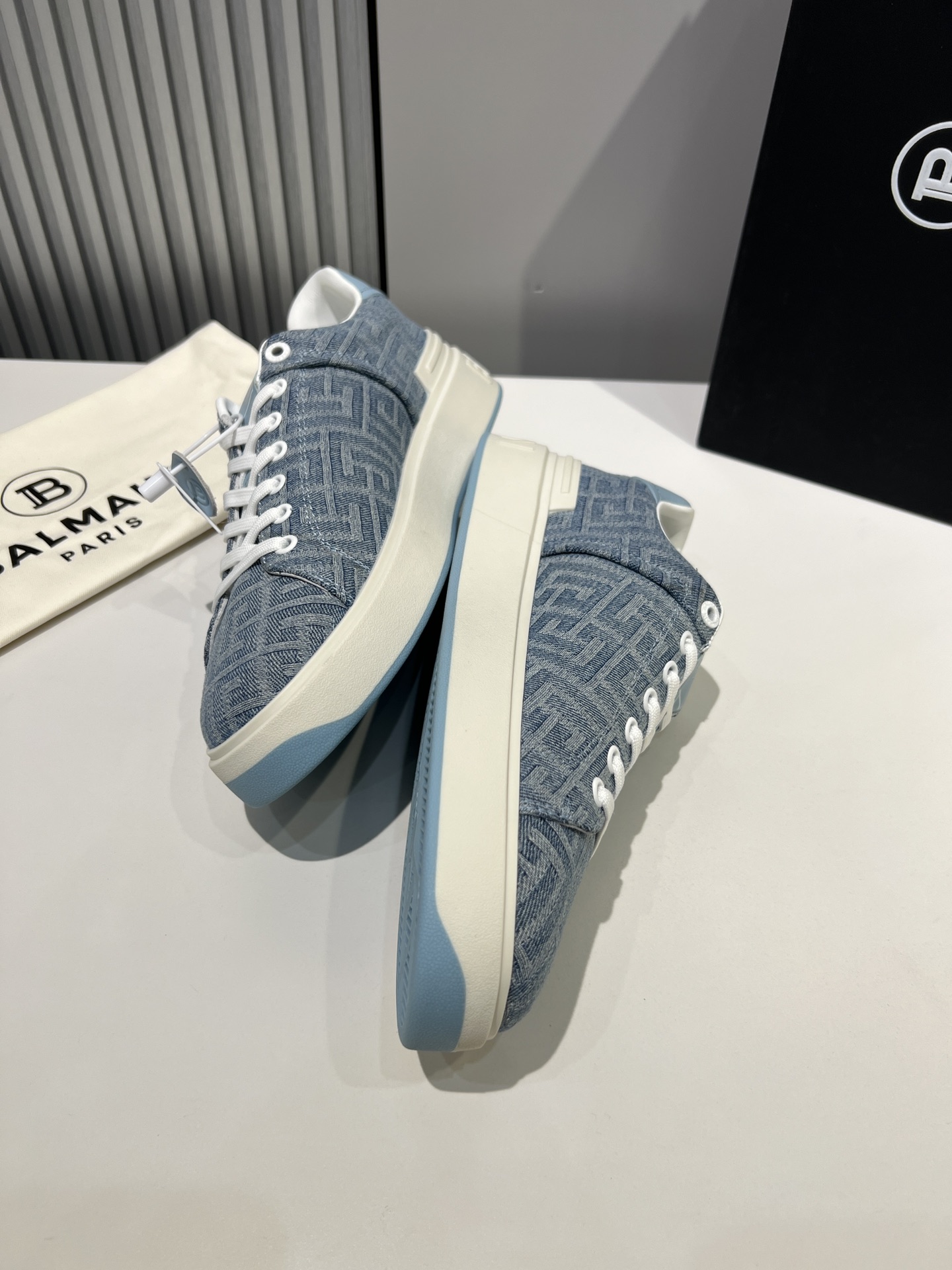 男款👨🏻出厂价、BALMAIN 巴尔曼B-Skate板鞋运动鞋 5