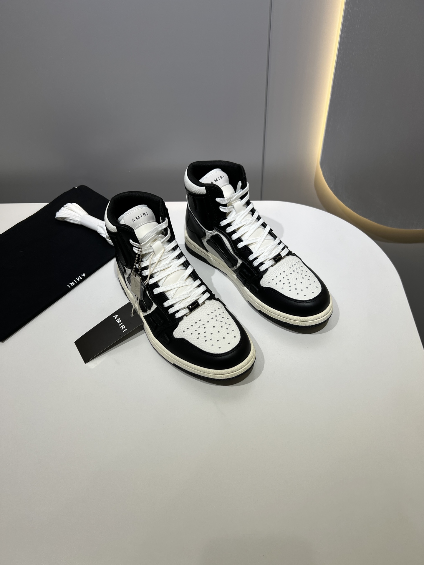 Amiri Haute Couture Classic Luxury Leather Shoe Ref.5852C1B7 7