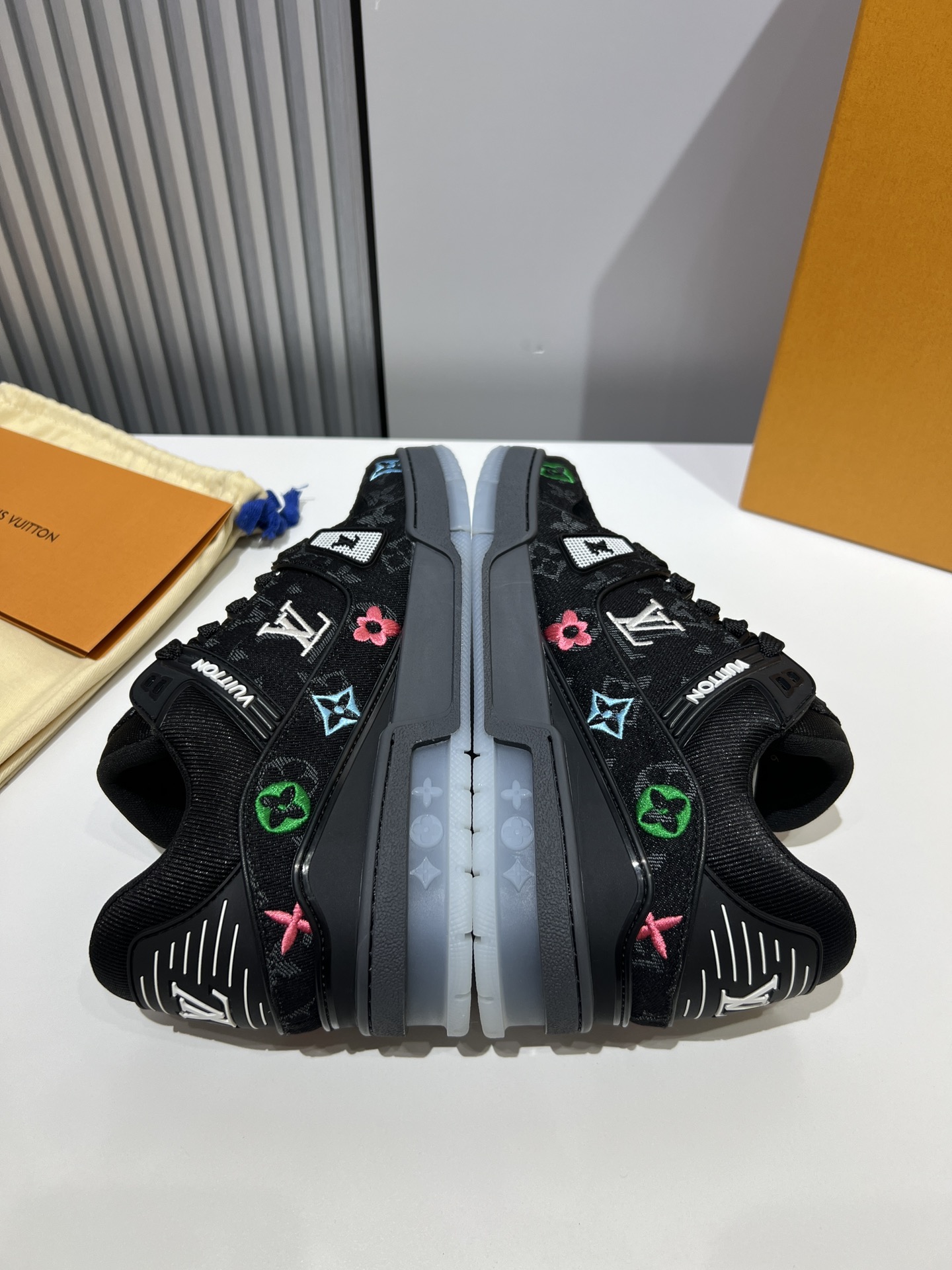 路易威登 Louis Vuitton 高定典藏经典高奢皮鞋男鞋女鞋鞋履高跟鞋 #27195502 3
