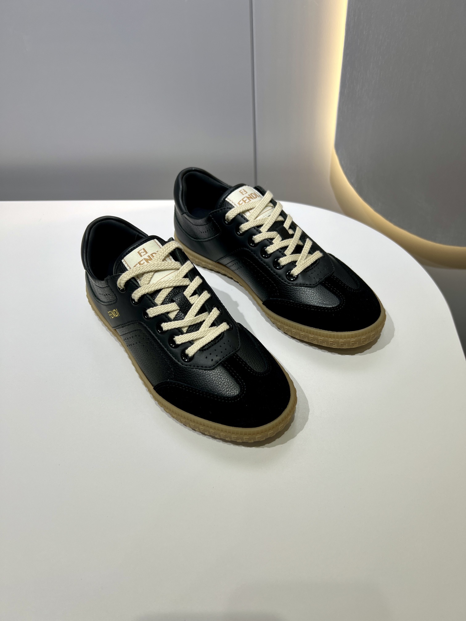 Fendi Haute Couture Classic Luxury Leather Shoe Loafer Shoes Ref 4