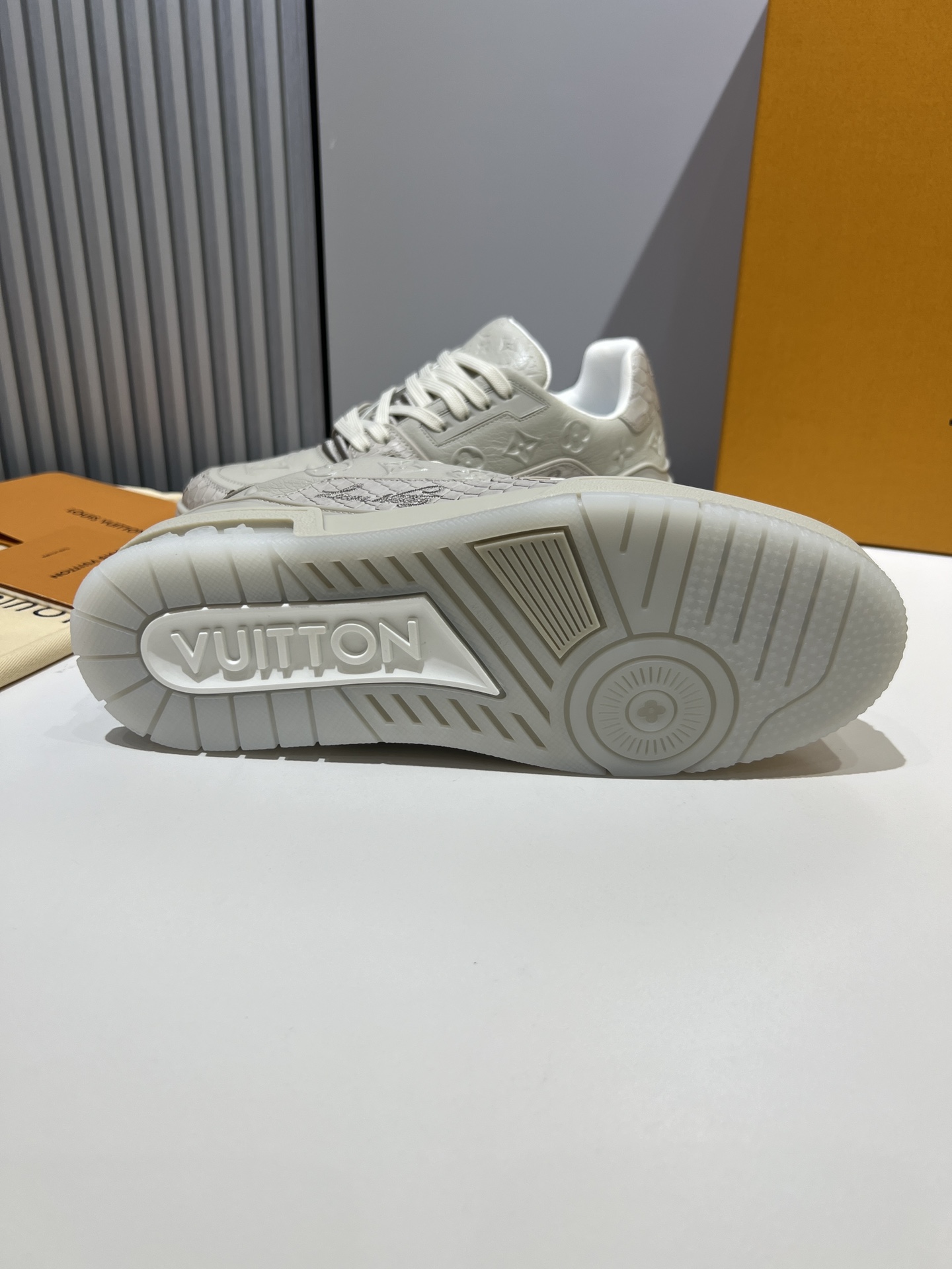 路易威登 Louis Vuitton 高定典藏经典高奢皮鞋男鞋女鞋鞋履高跟鞋 #020C6107 4