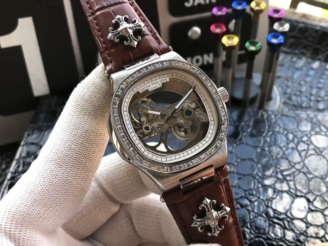 Patek Philippe Nautilus Men's Watch - Luxurious Skeleton Design, Premium Quality 1 Patek Philippe Nautilus Men's Watch - Luxurious Skeleton Design, Premium Quality