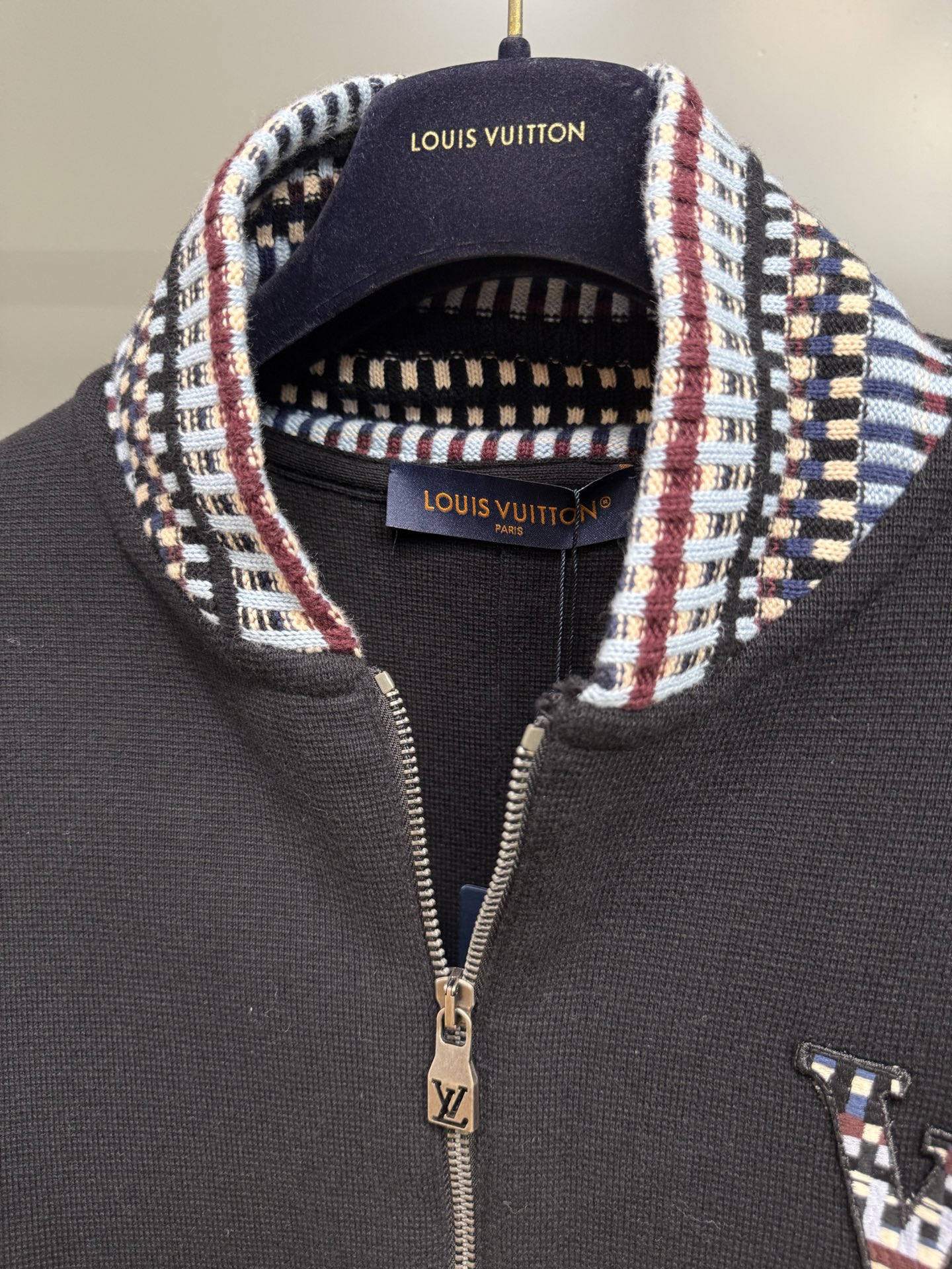 Louis Vuitton Black Cotton Knit Bomber Jacket with LV Embroidered Patch 6 i1755566067192 2414 0 3