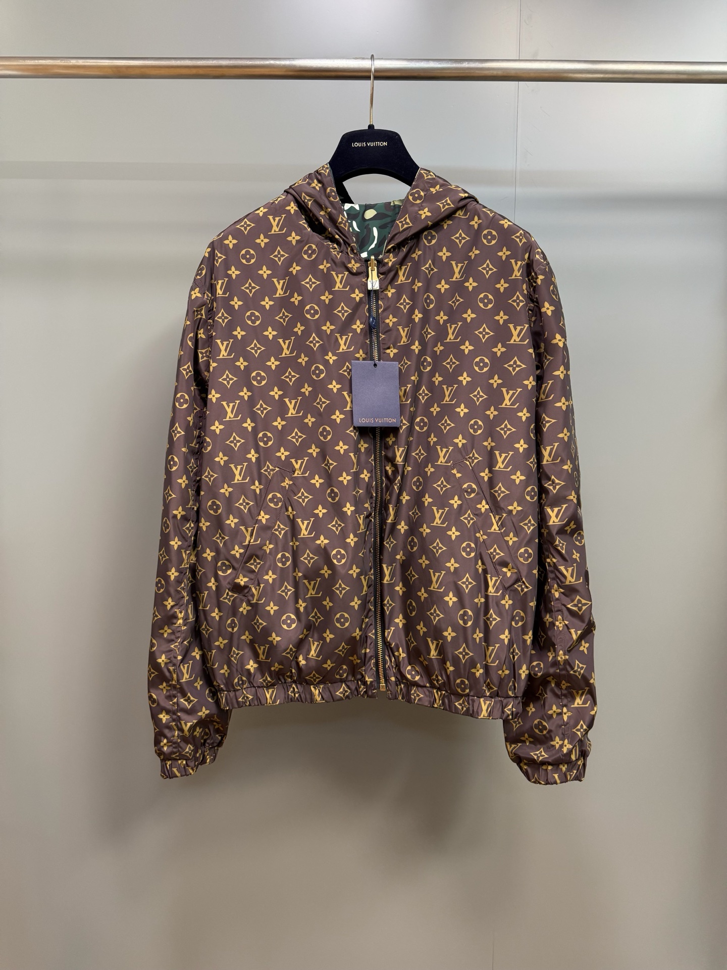 Louis Vuitton Reversible Monogram Camo Windbreaker Jacket - Limited Edition 17 i1755566117161 8970 0 2