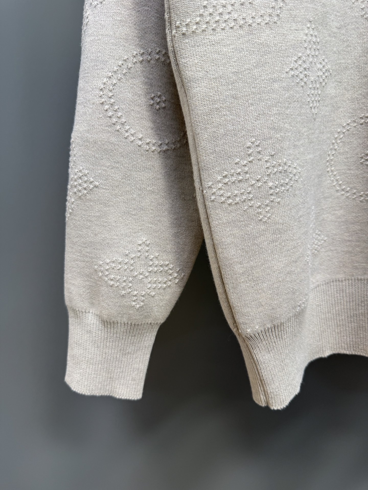 Louis Vuitton Safari Monogram Cotton Knit Sweater, Light Beige, Standard Fit 4 i1755606433989 6661 0 4