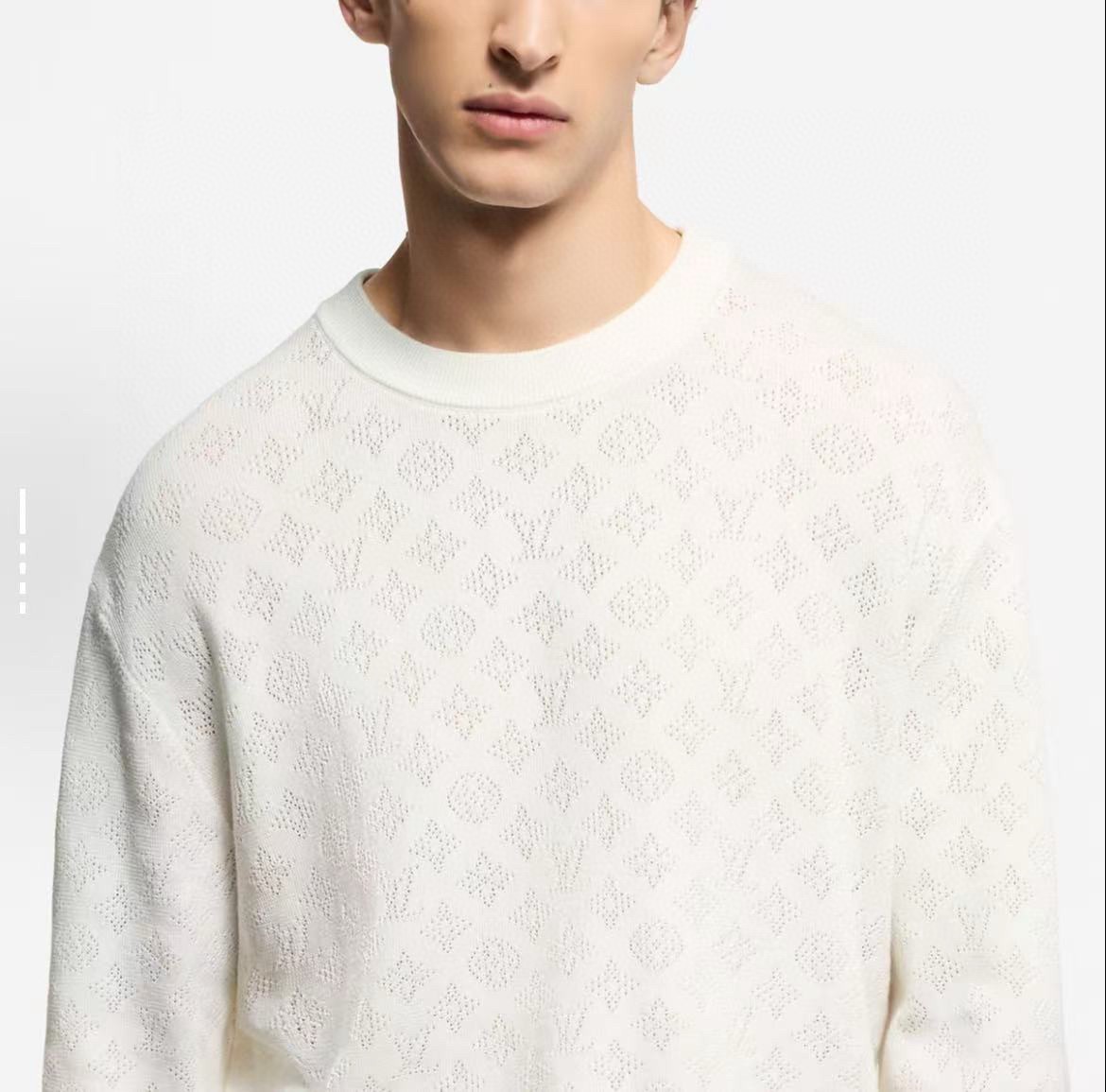 Louis Vuitton White Cotton Knit Sweater with Monogram Pattern 4 i1755704692277 6853 0 1