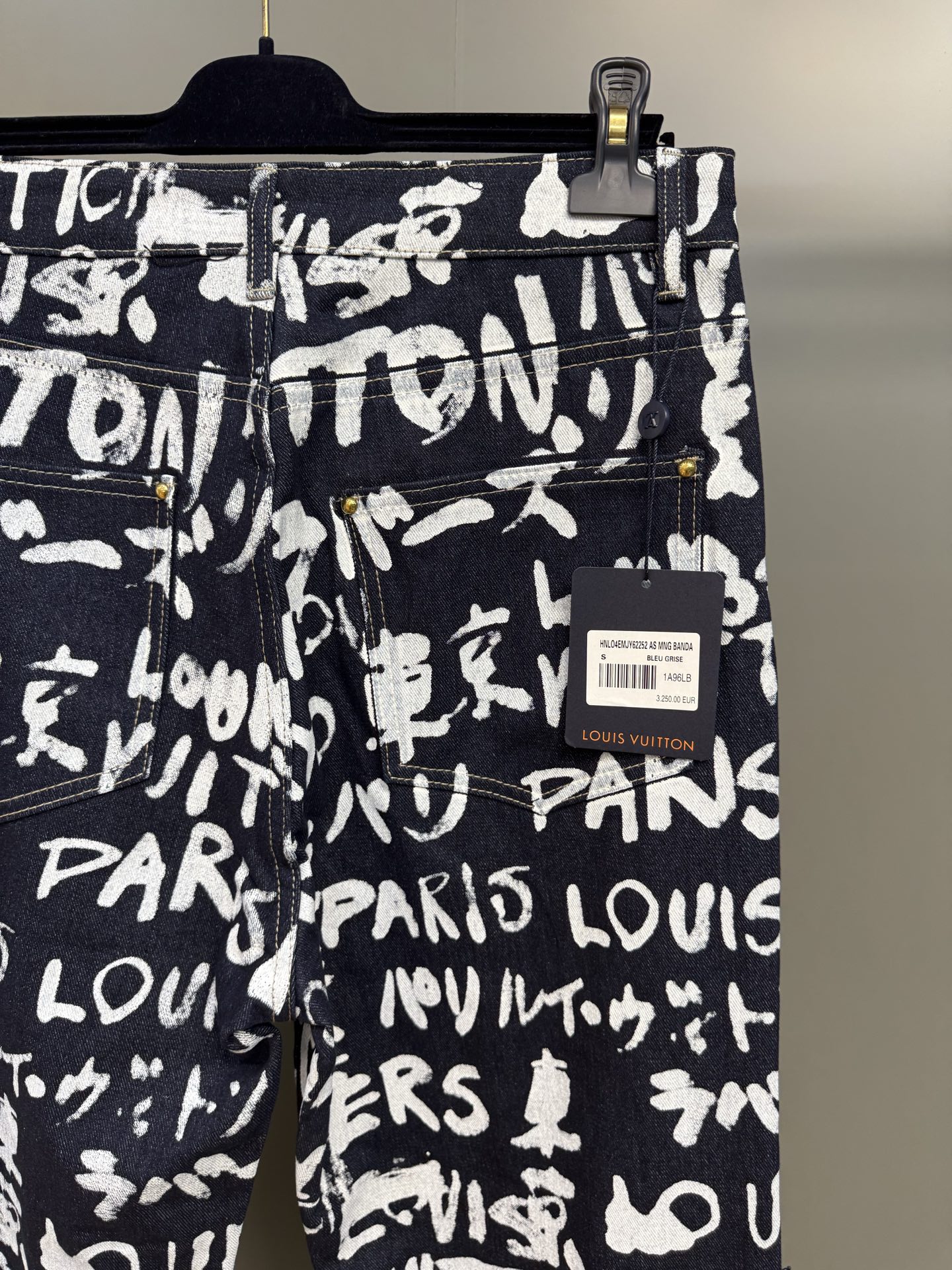 Louis Vuitton Scribble Print Denim Jeans - Pharrell Williams Collaboration 8 i1756812537709 9890 0 6