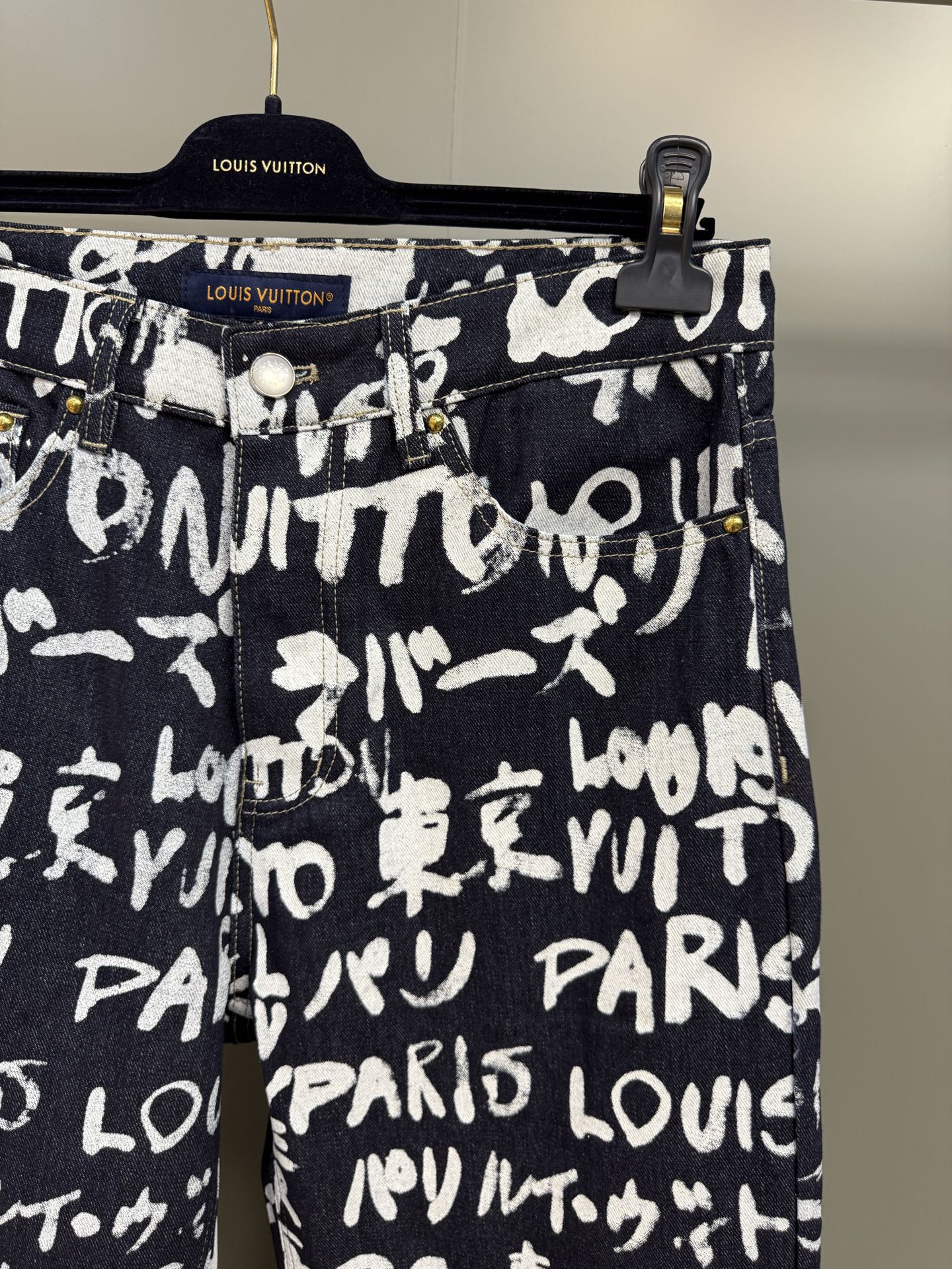 Louis Vuitton Scribble Print Denim Jeans - Pharrell Williams Collaboration 4 i1756812539440 6607 0 2