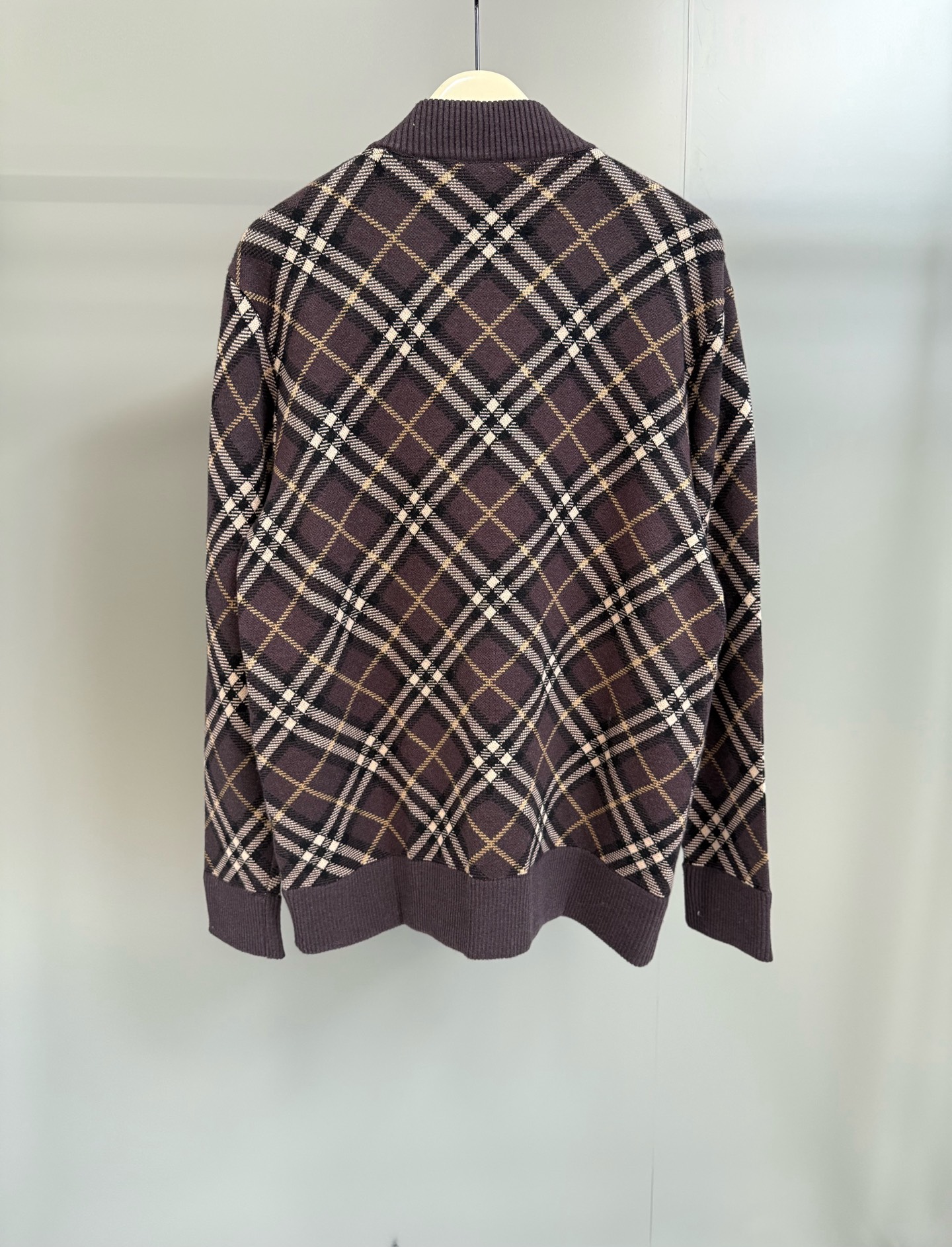 Burberry Check Wool Blend Knit Bomber Jacket with Ribbed Trims, Relaxed Fit 2 i1760017768501 1301 0 1