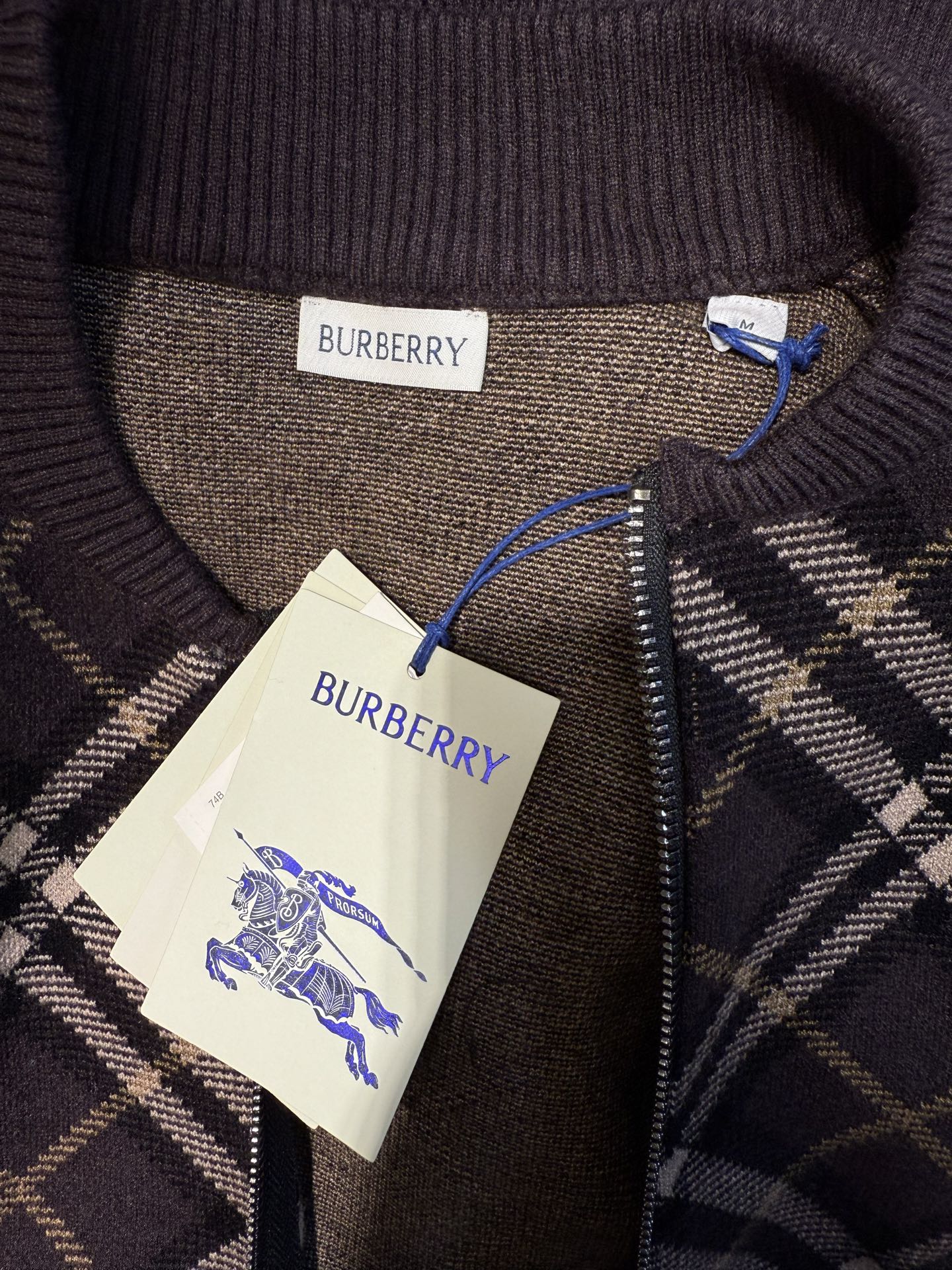 Burberry Check Wool Blend Knit Bomber Jacket with Ribbed Trims, Relaxed Fit 5 i1760017768739 2261 0 5