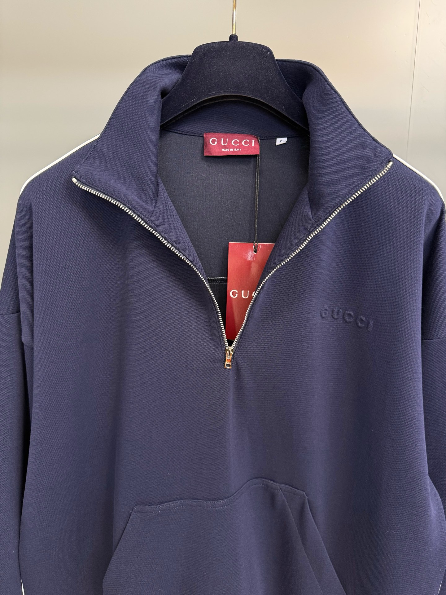 Gucci Navy Jersey Tracksuit Set with White Trim and Embossed Logo 5 i1760017932866 9709 0 3