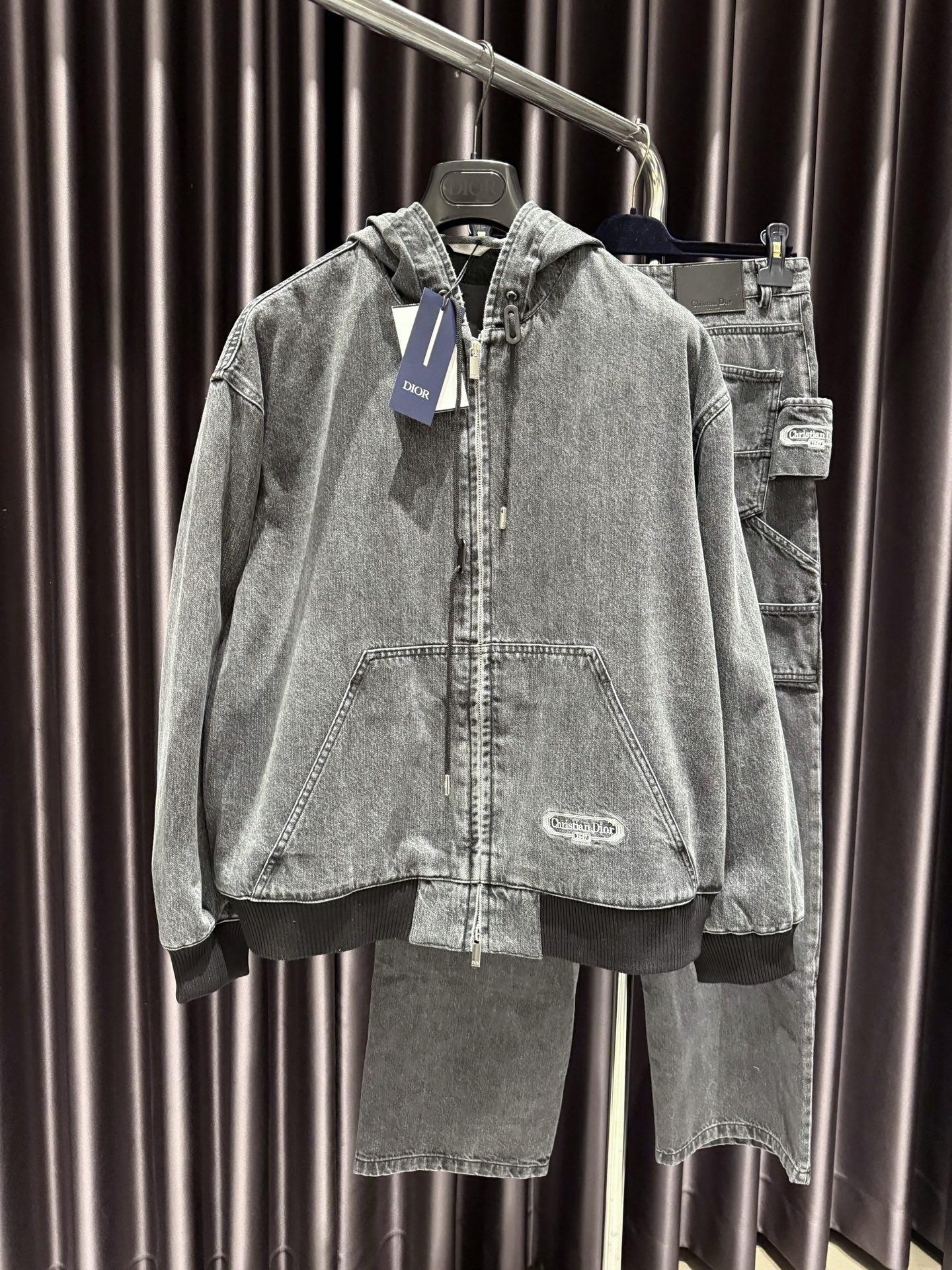 NO:711024,,Dior-clothing,dior,19860909,迪奥-服装,dior,,Women's clothing