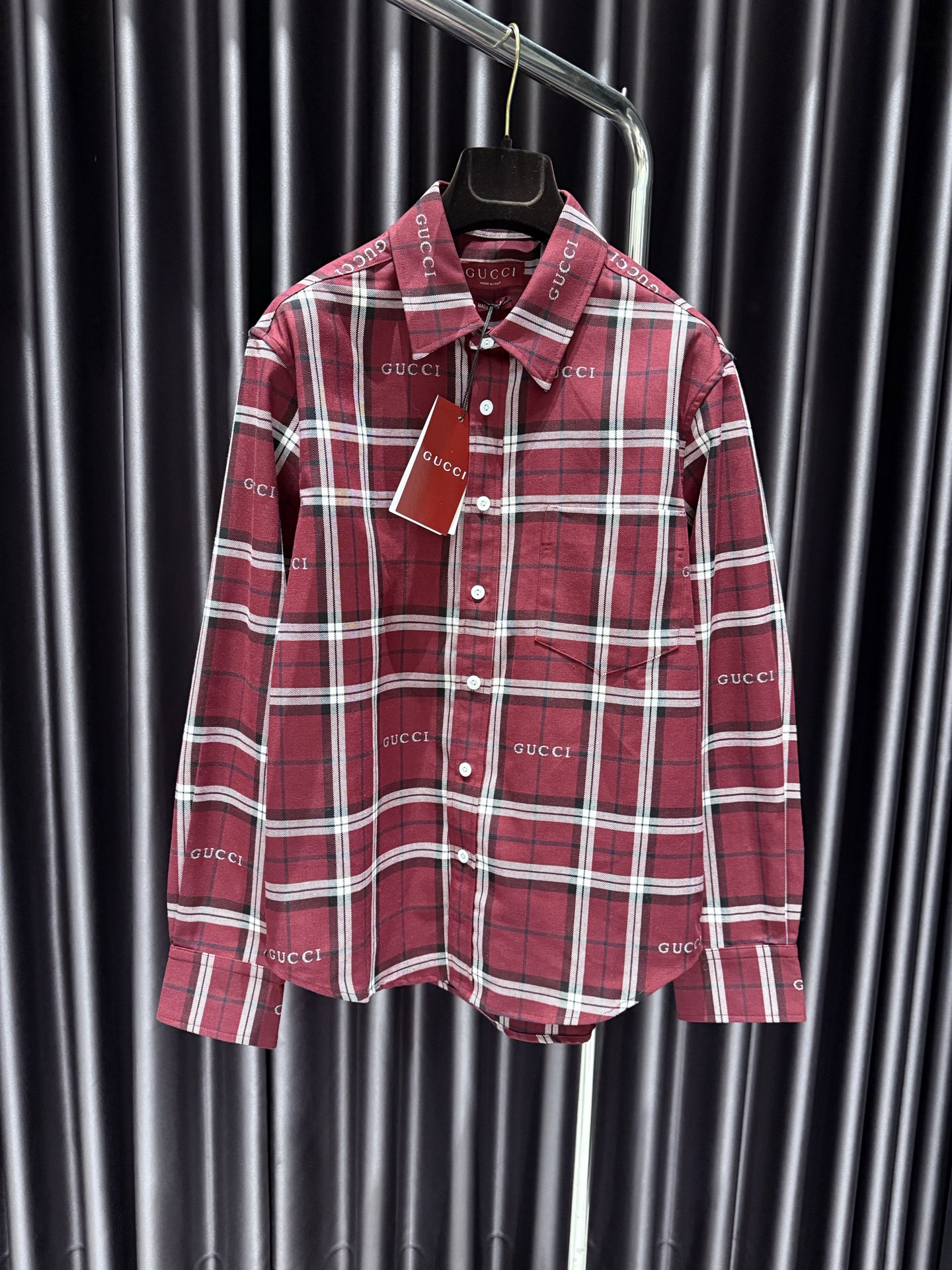 NO:779384,G's 25 new style Scottish plaid jacquard padded shirt is designed in college style to create a versatile style, which can easily control daily and casual looks. This padded shirt is made of multi-color Gucci Scottish plaid jacquard., Gucci - Clothing, gucci, gucci, gucci, shirts,19860909G家25新款苏格兰格纹提花加衬衬衫学院风格设计打造百搭格调,从容驾驭日常和休闲造型.这款加衬衬衫甄选多色Gucci苏格兰格纹提花制作.,古驰-服装,gucci,gucci,gucci,shirts,,Women's clothing