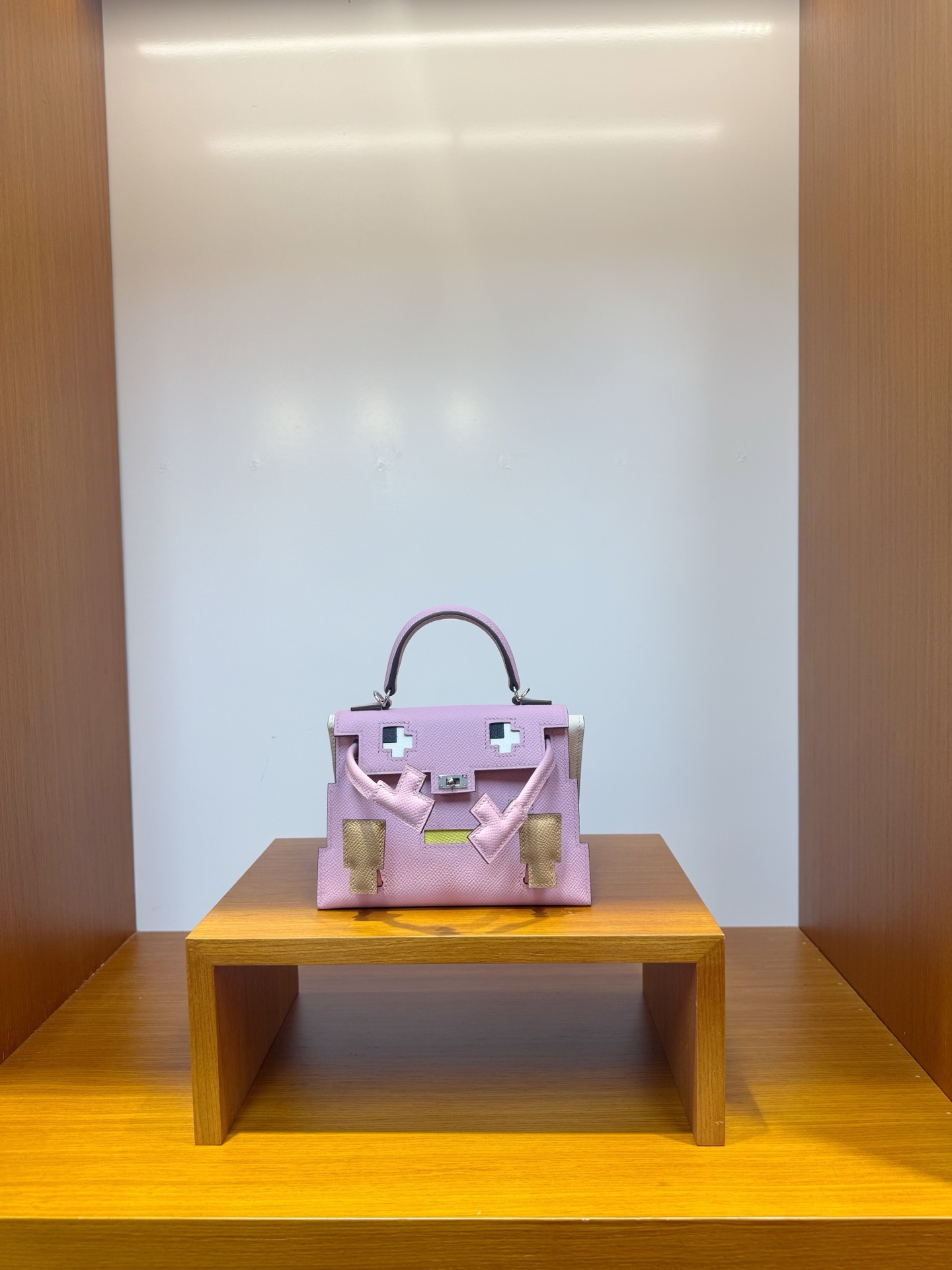 NO:851051,Ready stock, mosaic doll bag, mallow purple and cream white, silver buckle, esom leather imported from France, pure hand-stitched wax thread, Hermes, hermes, Hermes,19860909现货,马赛克公仔包,锦葵紫拼奶油白,银扣,法国进口esom 皮,纯手工手缝蜡线,爱马仕,hermes,Hermes,,Bag