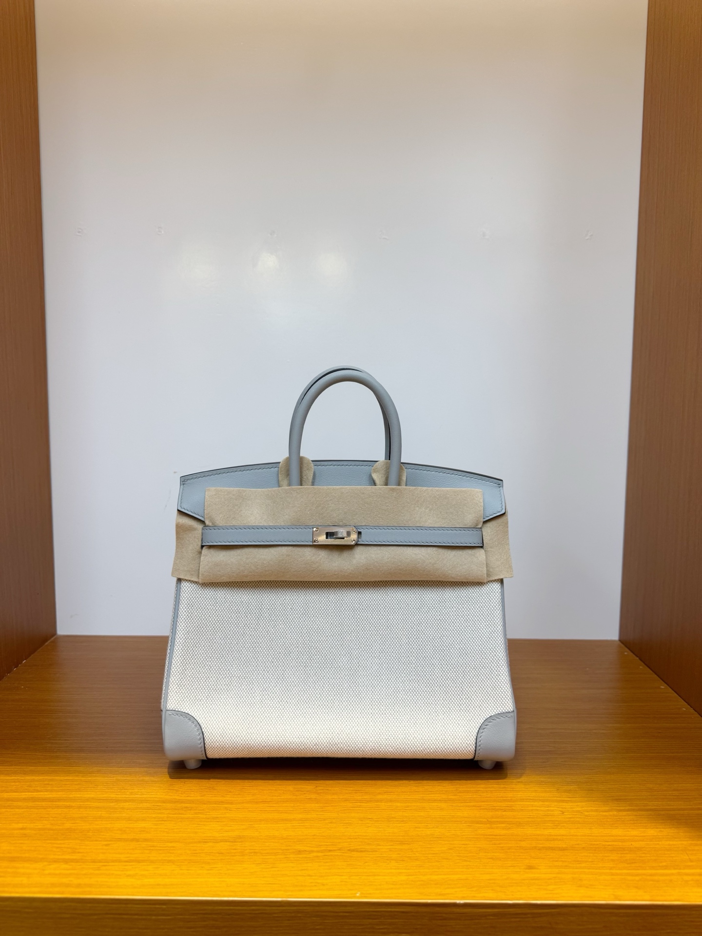 NO:851079,In stock, platinum 25 French swift leather patchwork, glacier blue silver buckle, hand-stitched wax thread, Hermes, hermes, stuart weitzman, Hermes,19860909现货,铂金25法国swift皮拼布,冰川蓝银扣,纯手工手缝蜡线,爱马仕,hermes,stuart weitzman,Hermes,,Bag