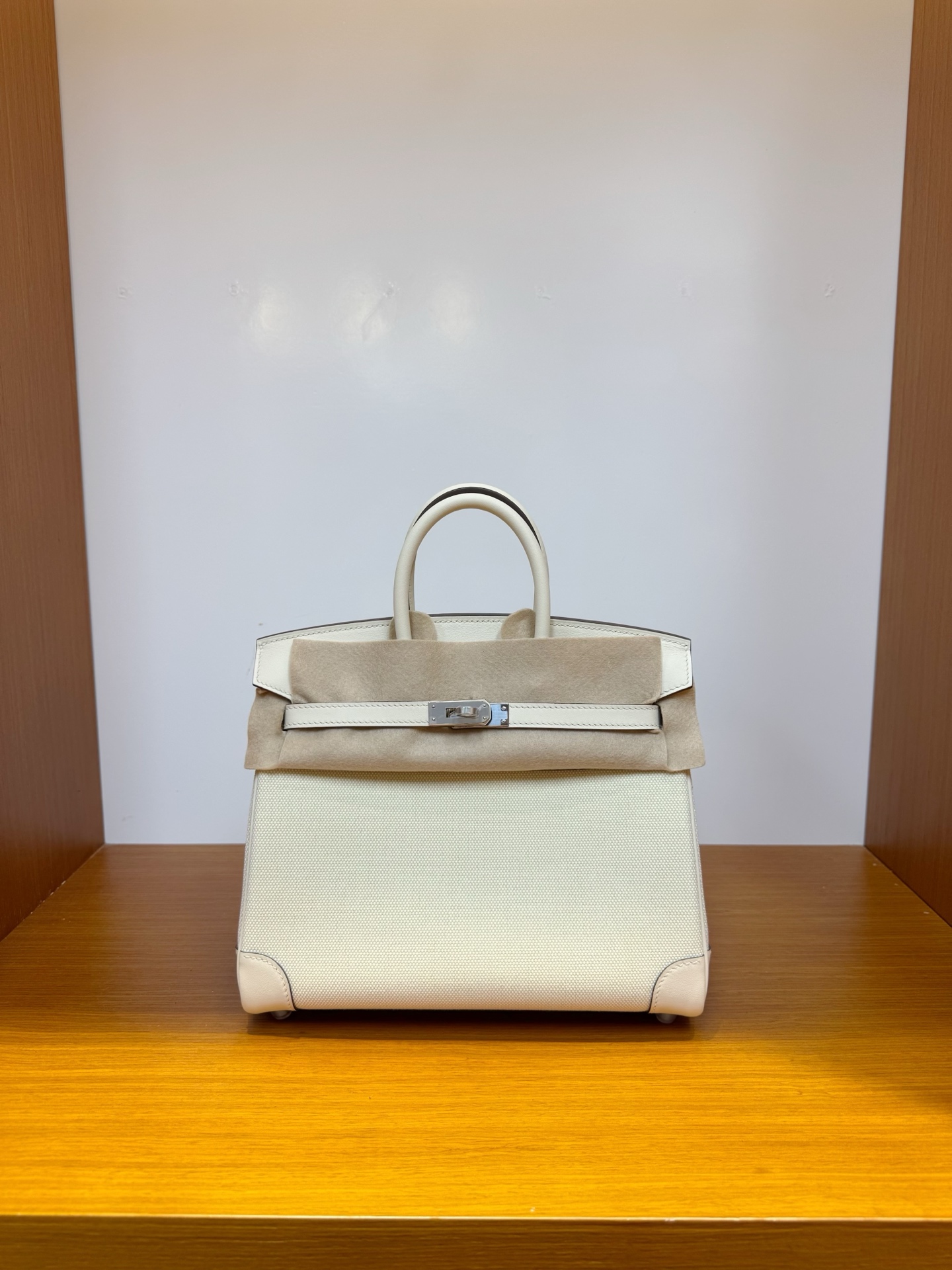 NO:851104,In stock, platinum 25 French swift leather patchwork, cream white and chicken yellow canvas silver buckle, hand-stitched wax thread, Hermes, hermes, stuart weitzman, Hermes,19860909现货,铂金25法国swift皮拼布,奶油白拼小鸡黄帆布银扣,纯手工手缝蜡线,爱马仕,hermes,stuart weitzman,Hermes,,Bag
